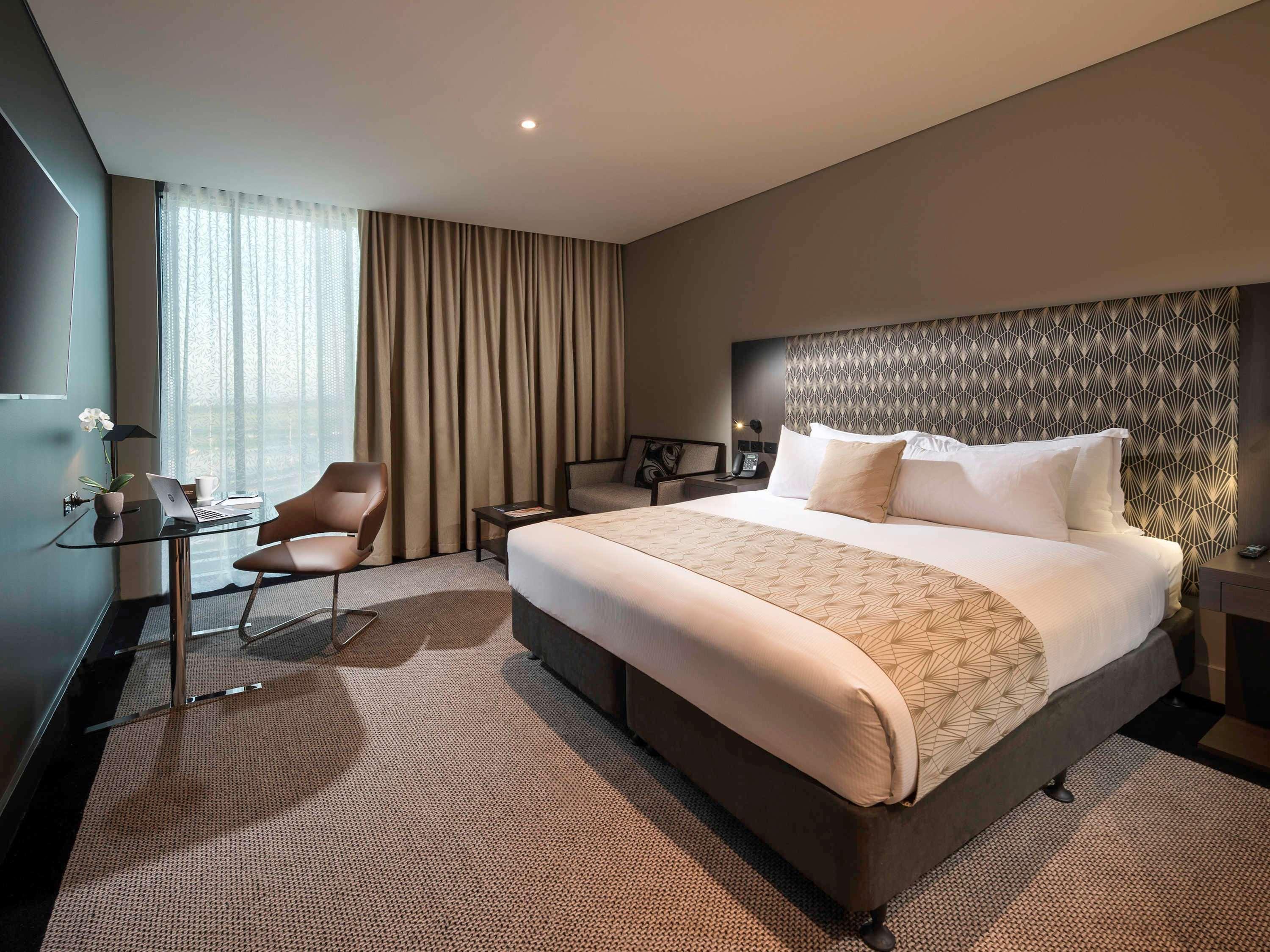 Pullman Brisbane Airport Hotel Bagian luar foto Deluxe room