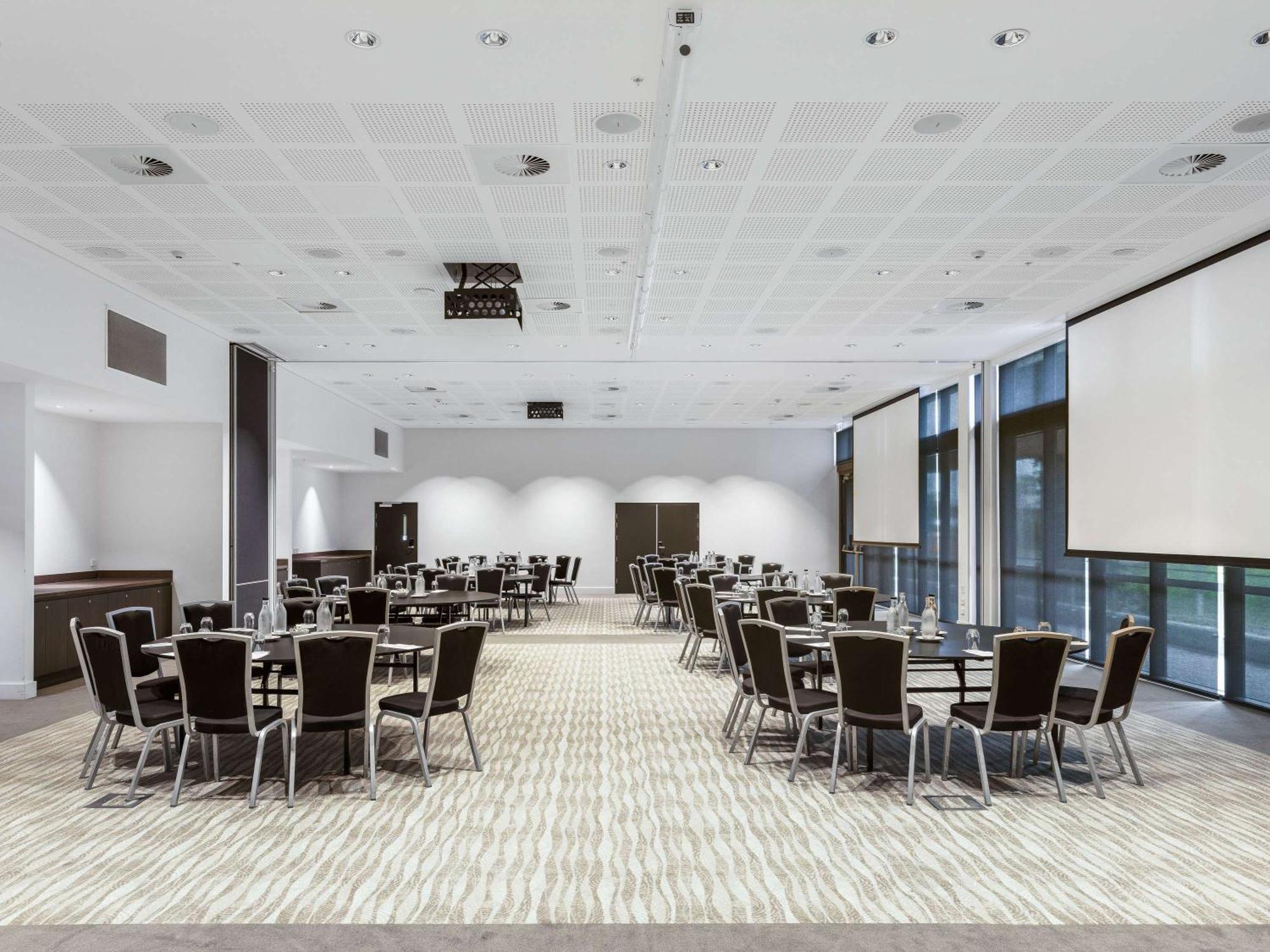 Pullman Brisbane Airport Hotel Bagian luar foto The main conference room